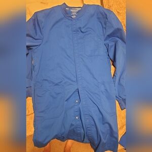 Cherokee long lab coat